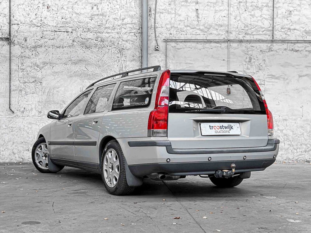 Volvo V70 2.4 T G.Ocean Race 200pk 2002, 97-JS-SG
