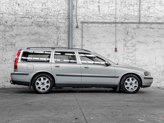 Volvo V70 2.4 T G.Ocean Race 200pk 2002, 97-JS-SG