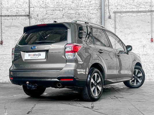 Subaru Forester 2.0 Luxury 150pk 2017, L-610-XL