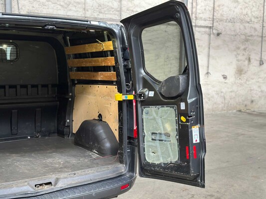 Ford Transit Custom 290 2.0 TDCI L2H1LDC dubbele cabine 170pk 2017, V-477-HZ