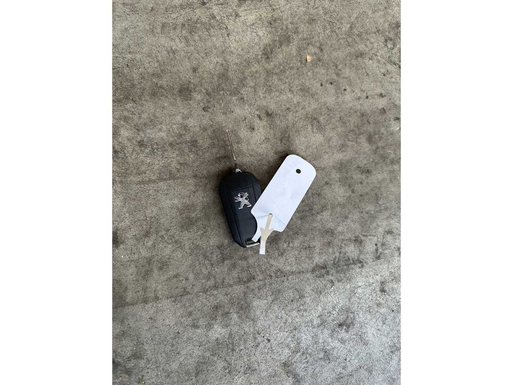 Peugeot 208 1.2 PureTech Style 75pk 2022, S-682-FJ