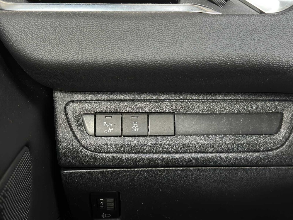 Peugeot 208 1.4 VTi Allure 95pk 2012, 31-XVB-3