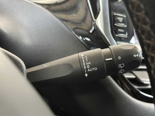 Peugeot 208 1.4 VTi Allure 95pk 2012, 31-XVB-3