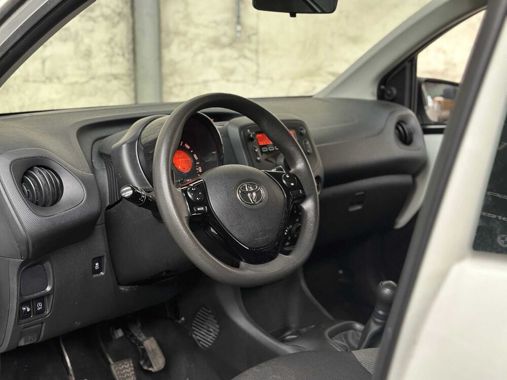 Toyota Aygo 1.0 VVT-i x-fun 72pk 2019, ZF-186-P