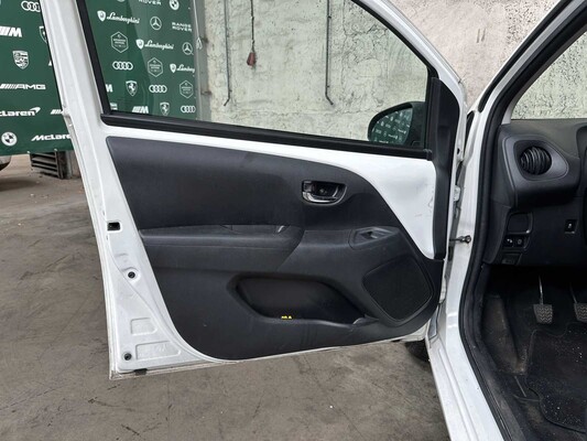 Toyota Aygo 1.0 VVT-i x-fun 72pk 2019, ZF-186-P