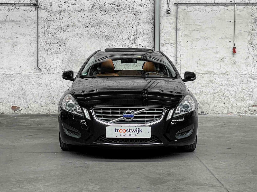 Volvo V60 Generation V 2.0 200pk 2011
