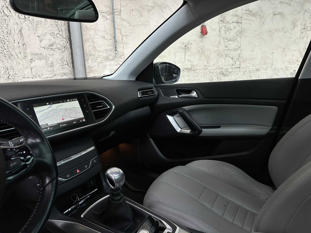 Peugeot 308 SW 1.2 PureTech Allure 131pk 2018, SK-715-Z