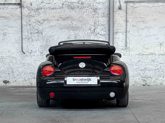 Volkswagen New Beetle Cabriolet 1.6 102pk 2003, 75-GNV-4