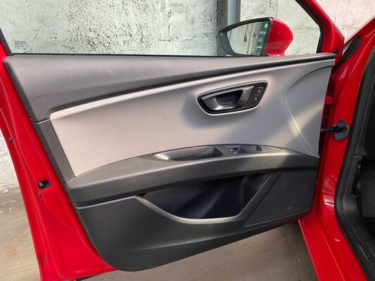 SEAT Leon 1.2 TSI Entry 86pk 2014, KP-268-D