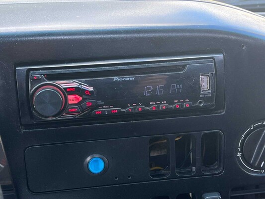 Volkswagen LT46 Car Carrier 160pk 2002