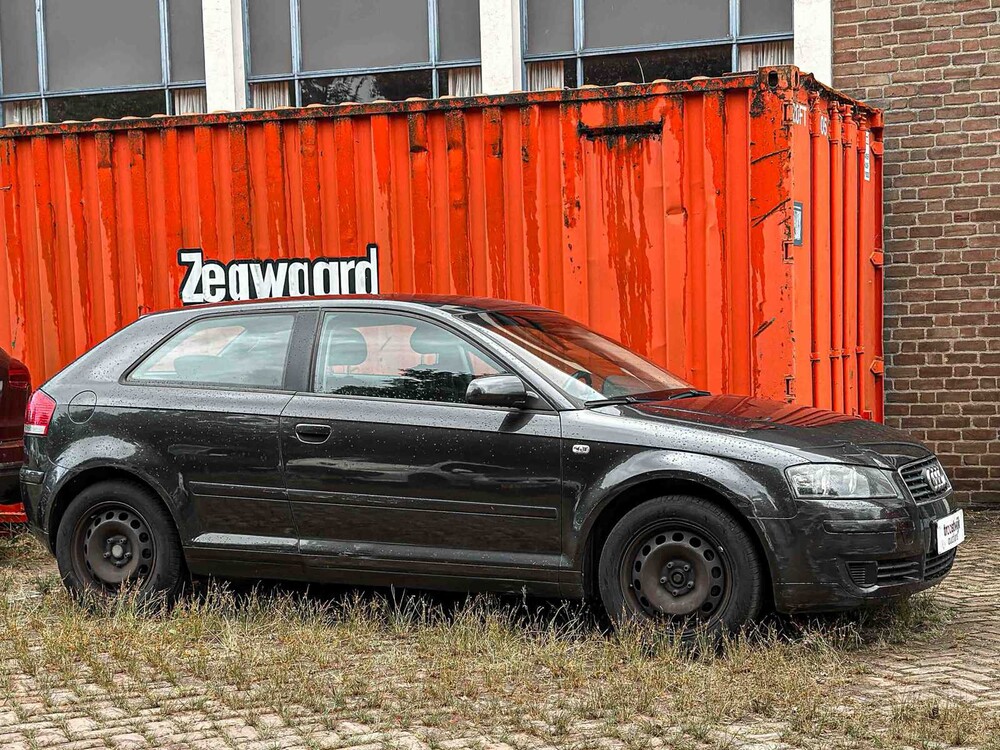 Audi A3 1.6 Attraction 102pk 2003, 22-PK-JP