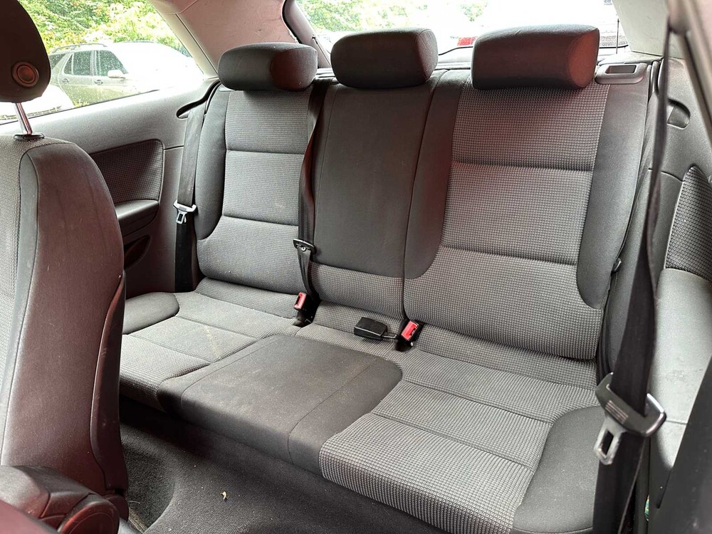 Audi A3 1.6 Attraction 102pk 2003, 22-PK-JP