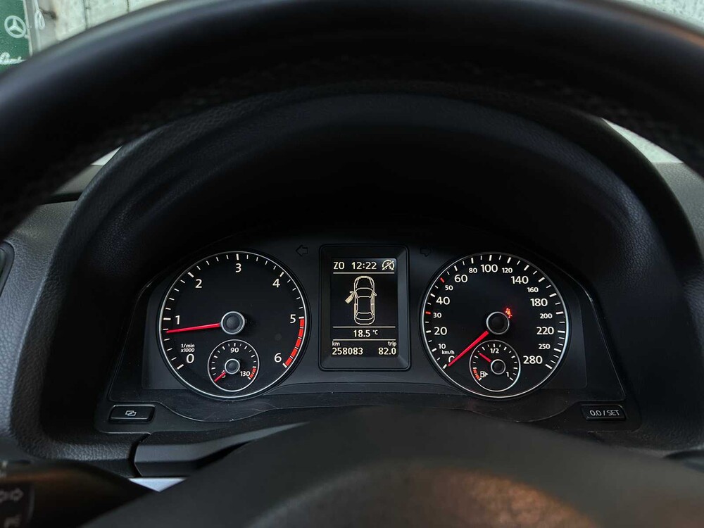 Volkswagen EOS 2.0 TDI 140pk 2012, 25-TTH-3