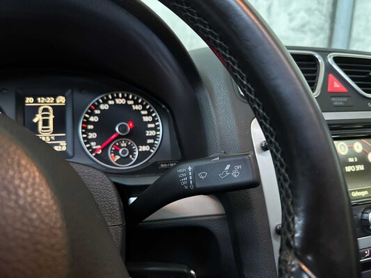 Volkswagen EOS 2.0 TDI 140pk 2012, 25-TTH-3