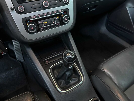 Volkswagen EOS 2.0 TDI 140pk 2012, 25-TTH-3