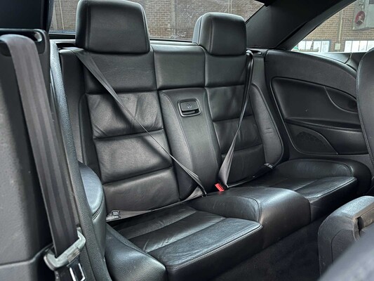 Volkswagen EOS 2.0 TDI 140pk 2012, 25-TTH-3