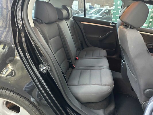 Volkswagen Golf 1.6 FSI Sportline 105pk 2006, 90-SL-JZ