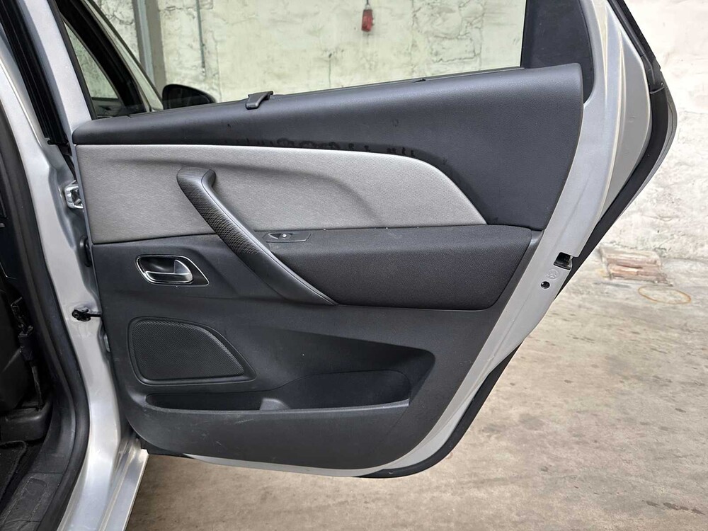 Citroen C4 Picasso 1.6 VTi Business 120pk 2013, 1-KXT-98