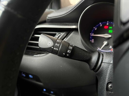 Toyota C-HR 1.2 Dynamic 116pk 2017, NS-334-V