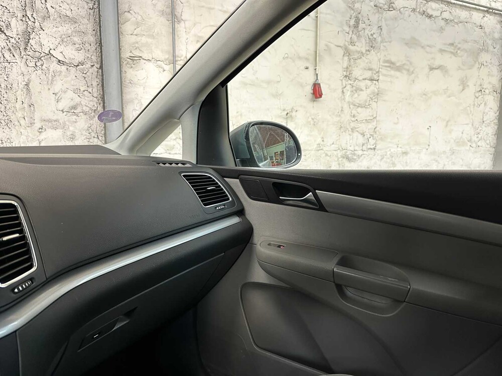 Volkswagen Sharan 1.4 TSI Comfortline 150pk 2012, 69-TFD-4