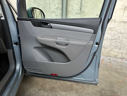 Volkswagen Sharan 1.4 TSI Comfortline 150pk 2012, 69-TFD-4