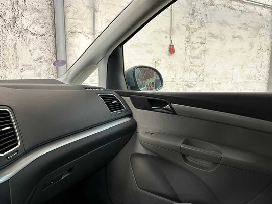 Volkswagen Sharan 1.4 TSI Comfortline 150pk 2012, 69-TFD-4