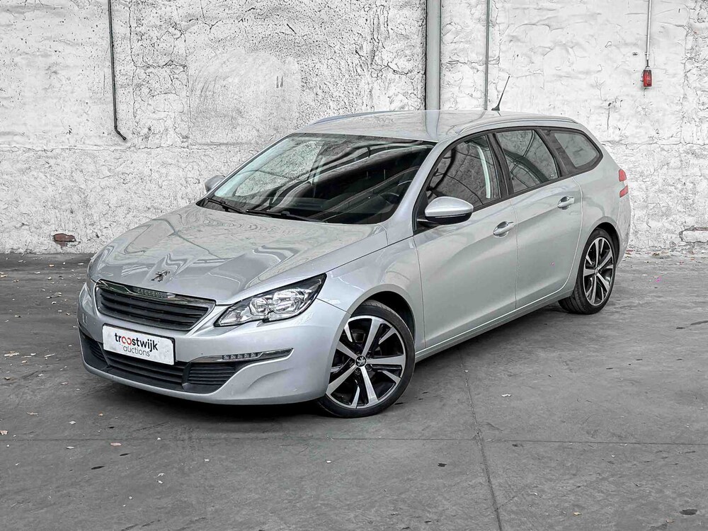 Peugeot 308 1.2 PureTech Allure 110pk 2015, ZT-579-K