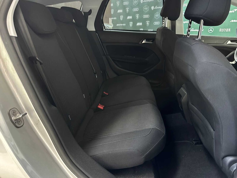 Peugeot 308 1.2 PureTech Allure 110pk 2015, ZT-579-K