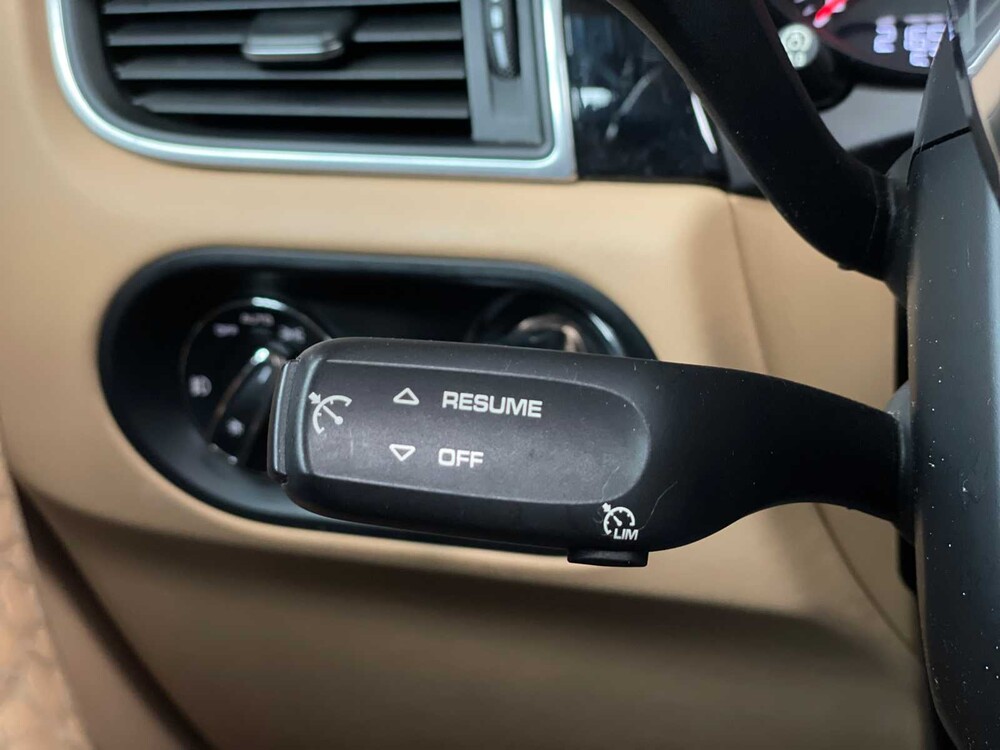 Porsche Macan 3.0 V6 S 340PS 2015, GN-088-F