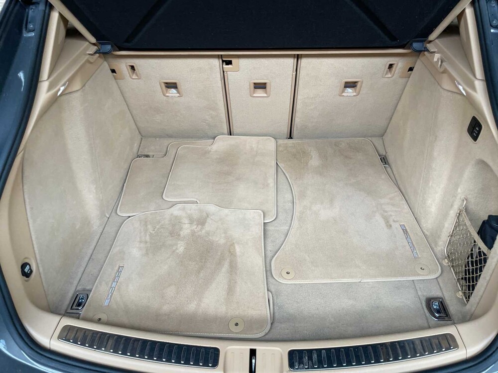 Porsche Macan 3.0 V6 S 340PS 2015, GN-088-F