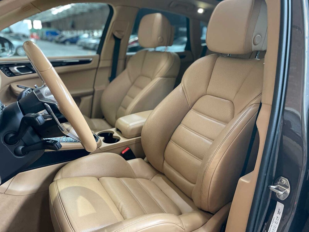 Porsche Macan 3.0 V6 S 340PS 2015, GN-088-F