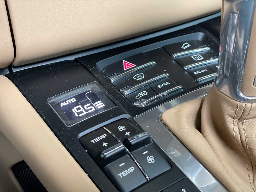 Porsche Macan 3.0 V6 S 340PS 2015, GN-088-F