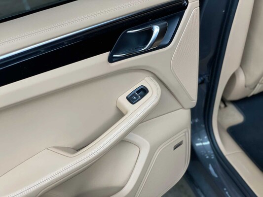 Porsche Macan 3.0 V6 S 340PS 2015, GN-088-F