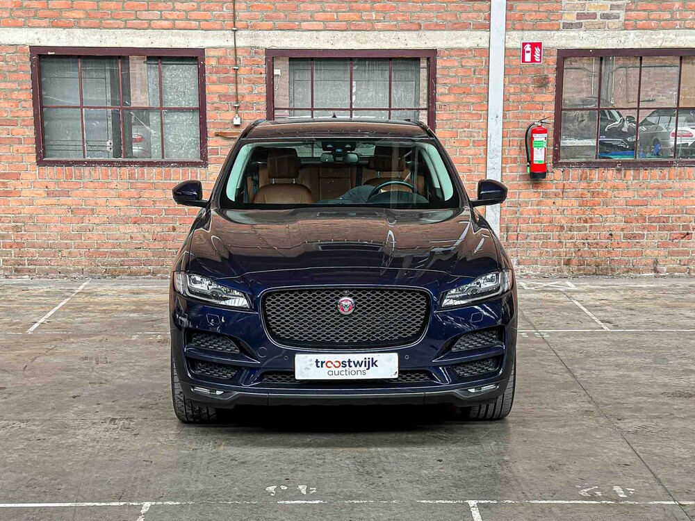 Jaguar F-PACE 2.0 Portfolio AWD 25d 241hp 2017, SV-524-B