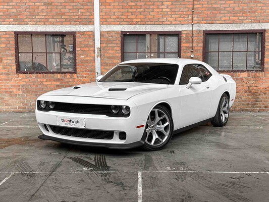 Dodge Challenger SXT PLUS 3.6 V6 305PS 2016