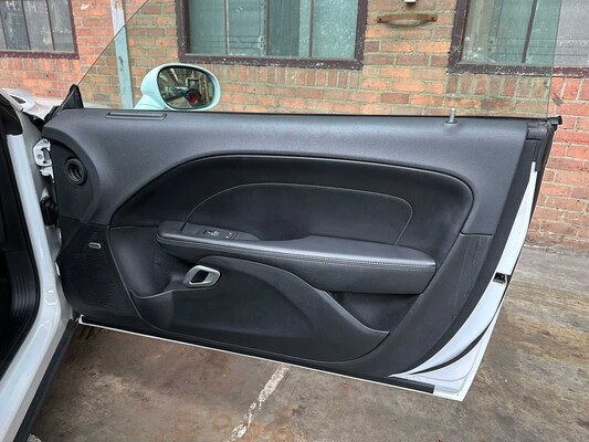 Dodge Challenger SXT PLUS 3.6 V6 305PS 2016