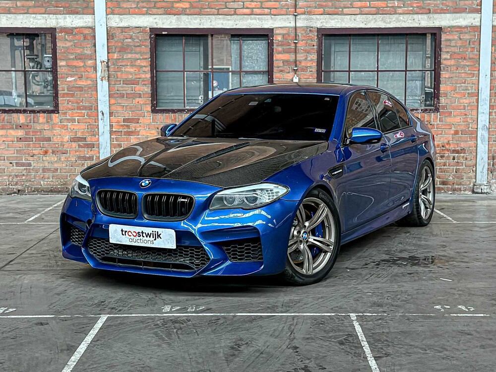 BMW M5 4.4 V8 F10 650PS 2013 5er