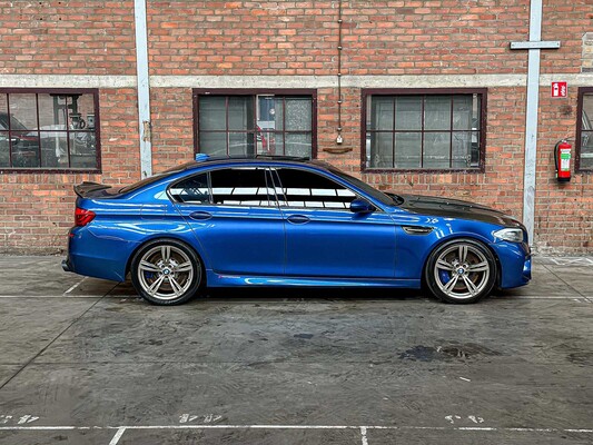 BMW M5 4.4 V8 F10 650PS 2013 5er