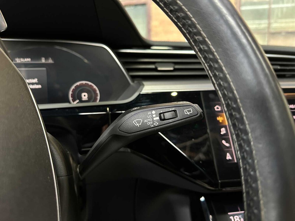 Audi e-tron 55 Quattro Advanced 95 kWh S-Line 408PS 2019, G-443-RT