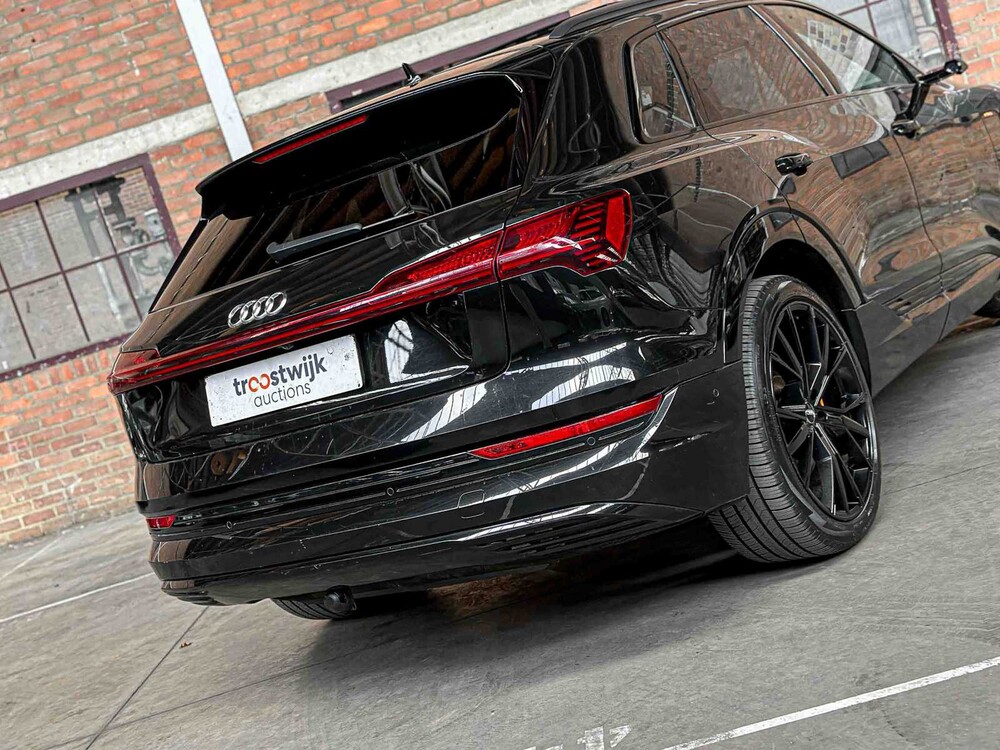 Audi e-tron 55 Quattro Advanced 95 kWh S-Line 408PS 2019, G-443-RT