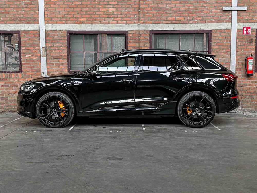 Audi e-tron 55 Quattro Advanced 95 kWh S-Line 408PS 2019, G-443-RT