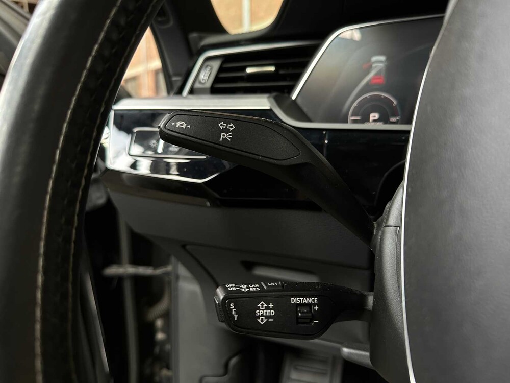 Audi e-tron 55 Quattro Advanced 95 kWh S-Line 408PS 2019, G-443-RT