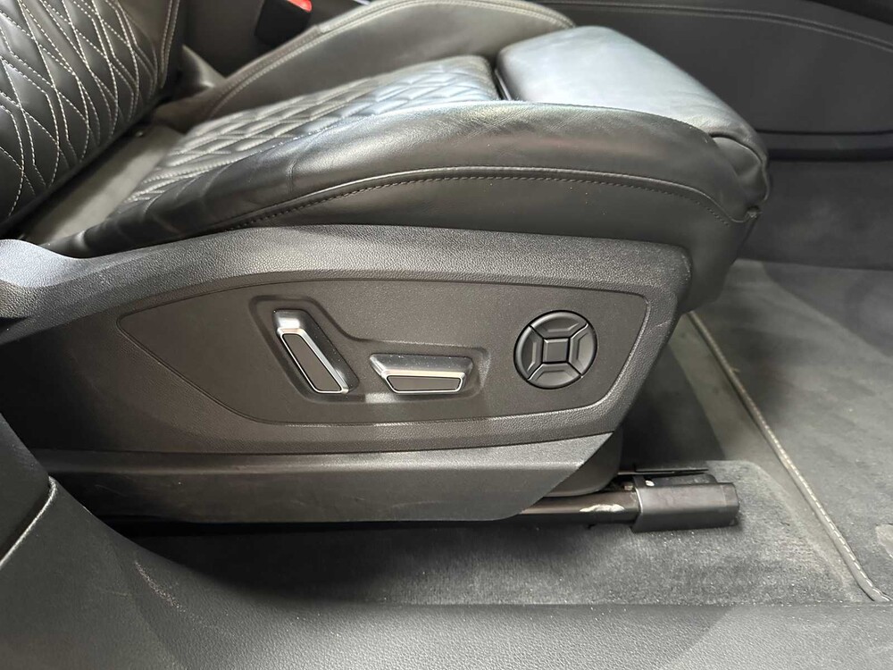 Audi e-tron 55 Quattro Advanced 95 kWh S-Line 408PS 2019, G-443-RT