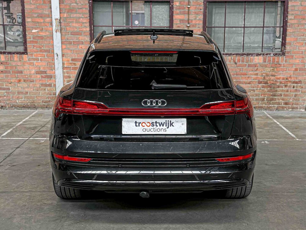 Audi e-tron 55 Quattro Advanced 95 kWh S-Line 408PS 2019, G-443-RT