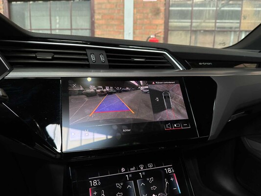 Audi e-tron 55 Quattro Advanced 95 kWh S-Line 408PS 2019, G-443-RT