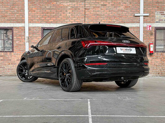 Audi e-tron 55 Quattro Advanced 95 kWh S-Line 408PS 2019, G-443-RT