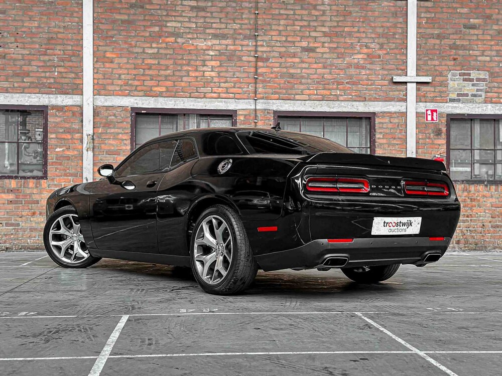 Dodge Challenger SXT PLUS 3.6 V6 305PS 2015
