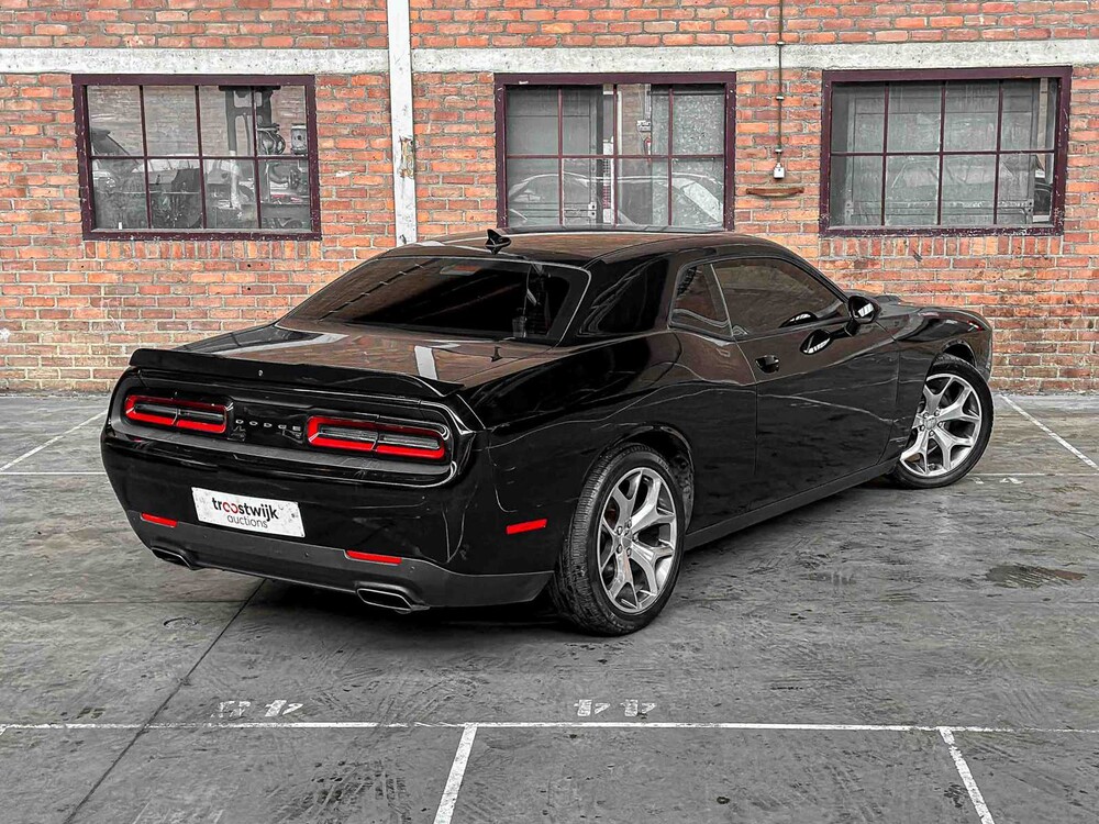 Dodge Challenger SXT PLUS 3.6 V6 305PS 2015
