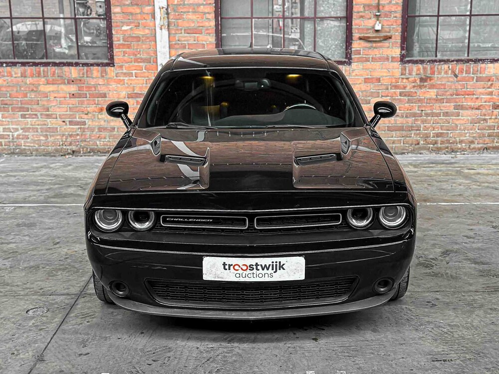 Dodge Challenger SXT PLUS 3.6 V6 305PS 2015