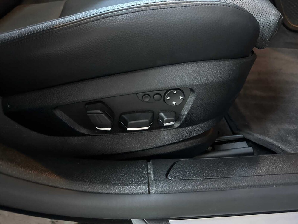 BMW ActiveHybrid7 F04 4.4 V8 465PS 2011